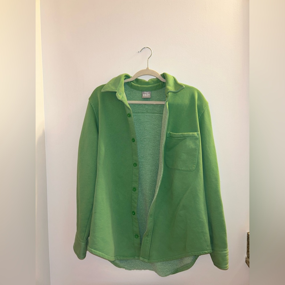 Aritzia boyfriend tna cozy fleece green size m